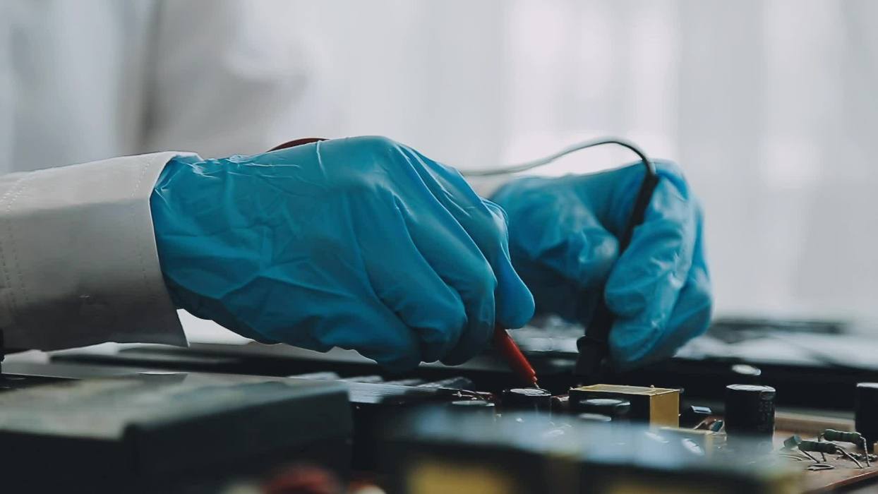 Hands-on diagnosis, not remote assumptions